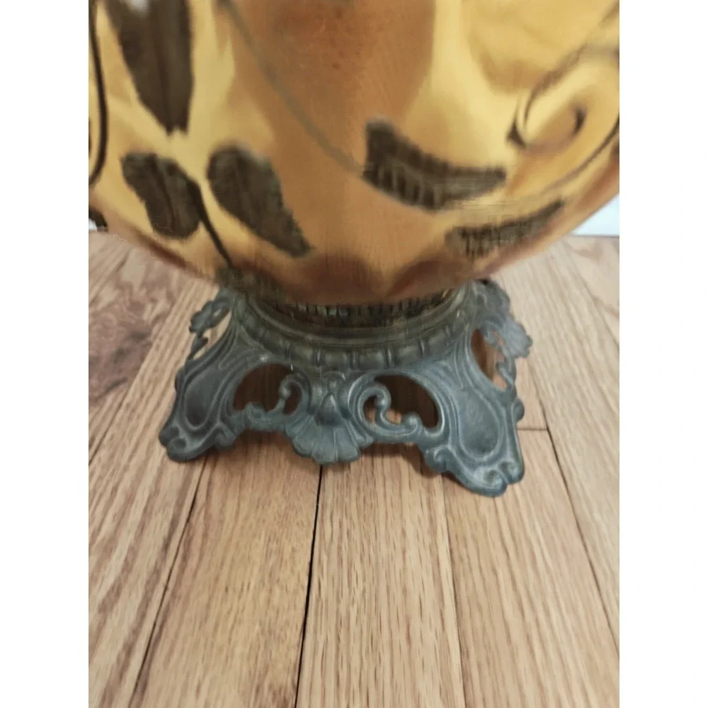 Mid Century Modern Amber Round Glass Table Lamp Leaf Floral Appliqué It Works